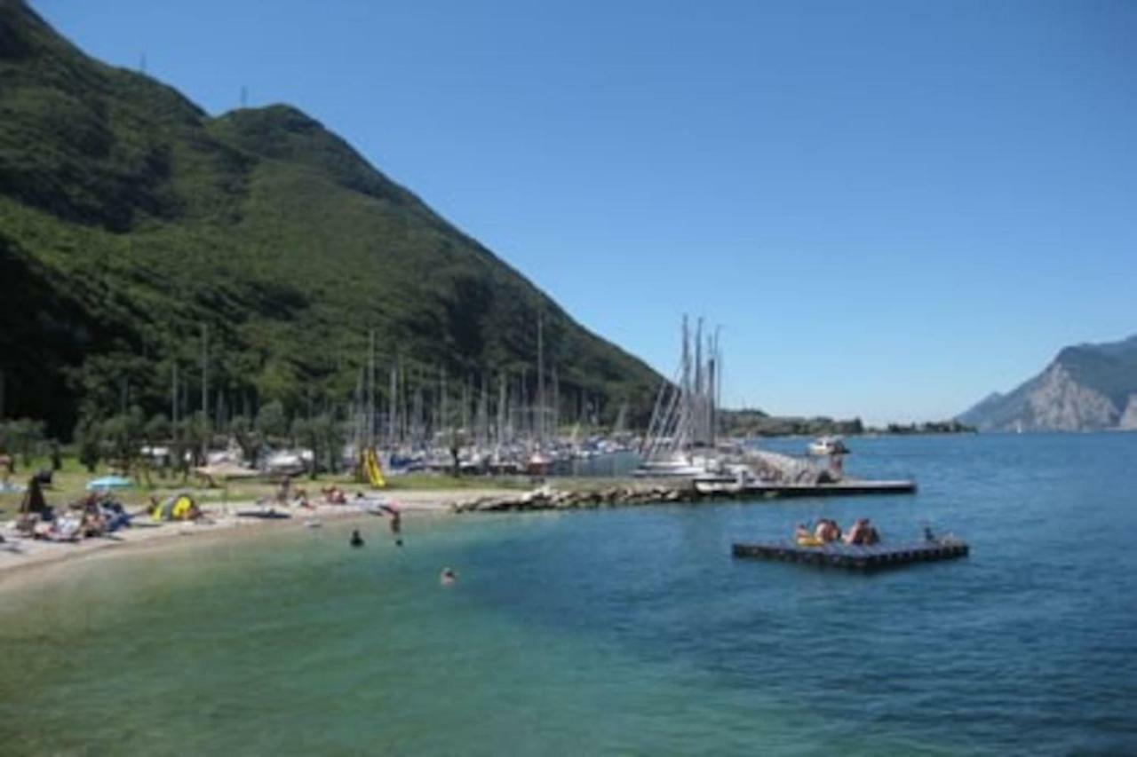 Appartamento Morena มัลเชซิเน ภายนอก รูปภาพ